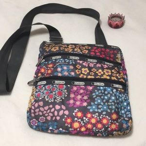Vintage LeSportsac Flower Small 3 Section Bag VGUC